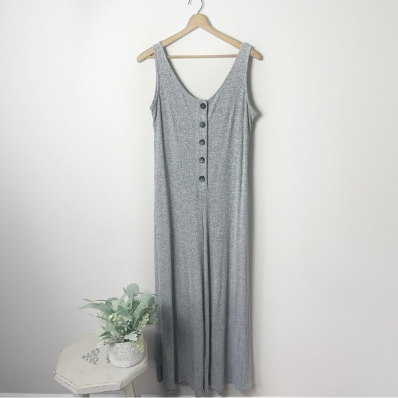 [Altar'd State] Women's Dray Ribbed Knit Sleeveless One Piece Oversized Jumpsuit - Picture 1 of 7
